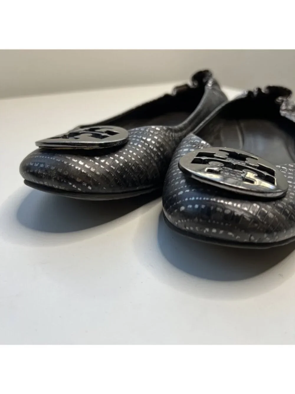 TORY BURCH Reva Embossed Snake Print Flats Womens 10 Round Toe